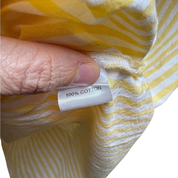 North Style Yellow Striped Sleeveless Cotton Collared Shirt Women’s Size medium - Picture 2 of 4